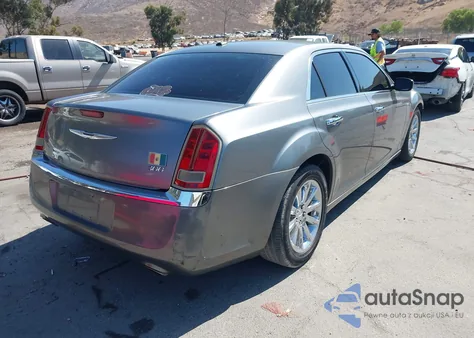 2012 Chrysler 300 Limited из США, поврежденный, VIN 2C3CCACG1CH274735
